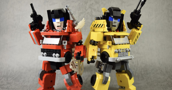 因愛而誕生的MOC LEGO 變形金剛 Chibi Inferno & Grapple 因愛而誕生的MOC LEGO 變形金剛 Chibi Inferno & Grapple