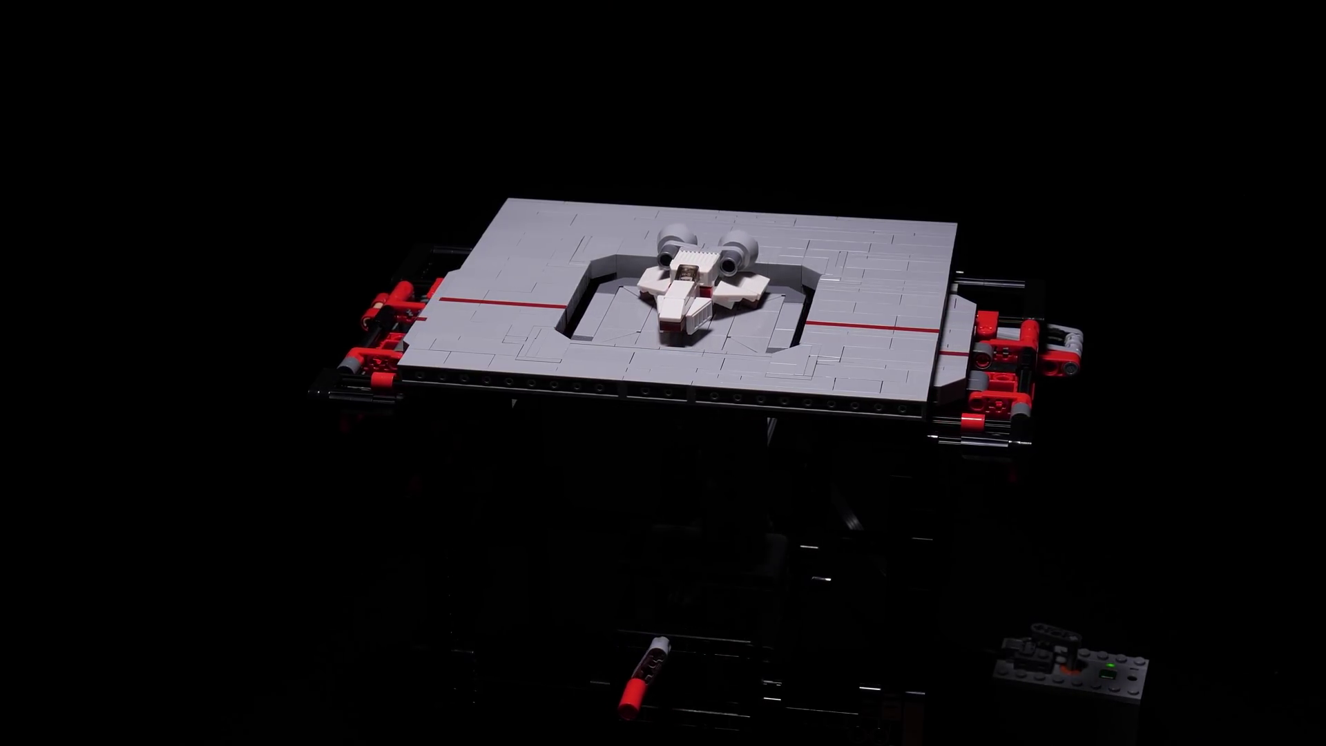 玩物花絮 宅到不得了日本lego神人教你砌電動戰機升降台 Vjgamer 玩物花絮 宅到不得了日本lego神人教你砌電動戰機升降台 Vjgamer